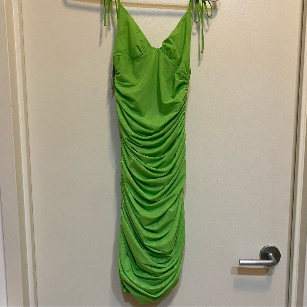 Aritzia Wilfred Green Ruched Dress